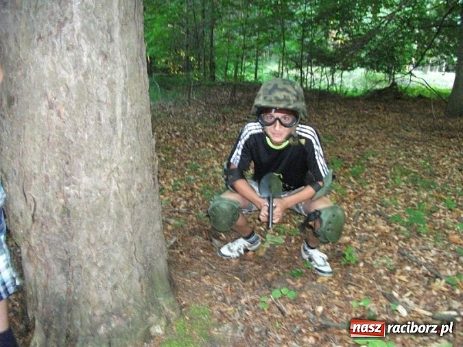 Zdjęcie w galerii na portalu naszraciborz.pl: Przygoda i zabawa, czyli biwak w Borucinie wiadomości z regionu