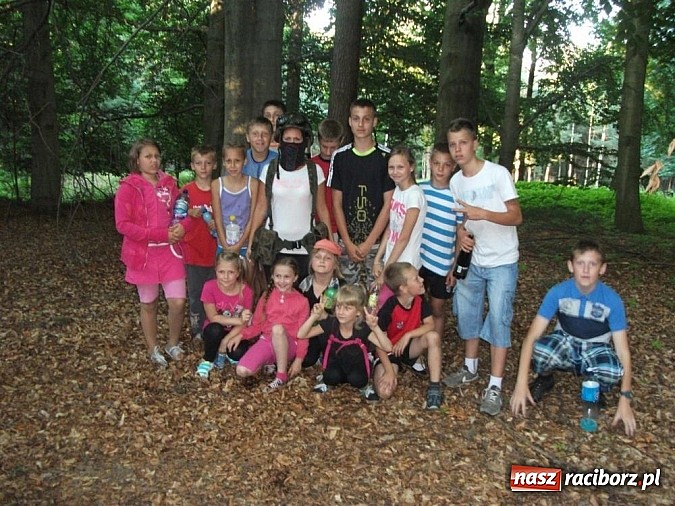 Zdjęcie w galerii na portalu naszraciborz.pl: Przygoda i zabawa, czyli biwak w Borucinie wiadomości z regionu