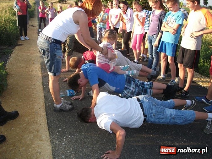 Zdjęcie w galerii na portalu naszraciborz.pl: Przygoda i zabawa, czyli biwak w Borucinie wiadomości z regionu