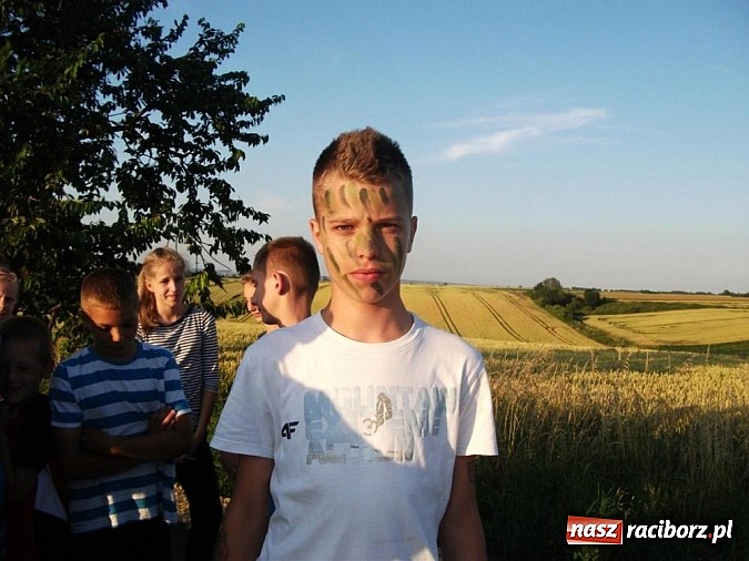 Zdjęcie w galerii na portalu naszraciborz.pl: Przygoda i zabawa, czyli biwak w Borucinie wiadomości z regionu