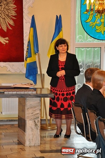 Zdjęcie w galerii na portalu naszraciborz.pl: Najzdolniejsi uczniowie z gminy Kuźnia Raciborska zostali nagrodzeni wiadomości z regionu