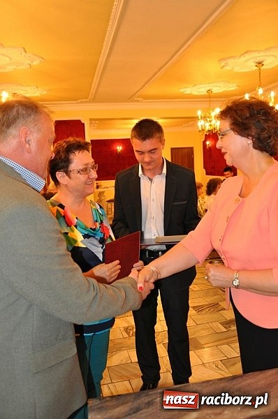 Zdjęcie w galerii na portalu naszraciborz.pl: Najzdolniejsi uczniowie z gminy Kuźnia Raciborska zostali nagrodzeni wiadomości z regionu