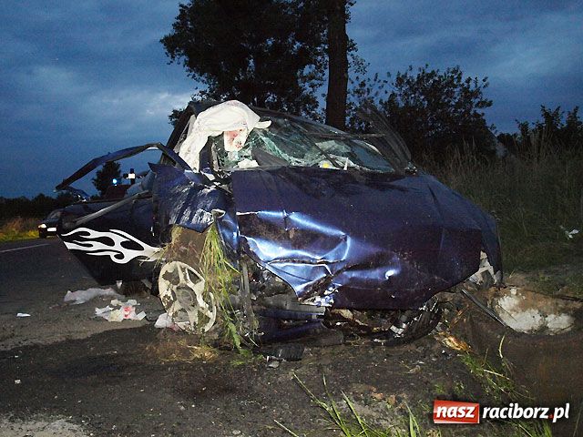 Zdjęcie w galerii na portalu naszraciborz.pl: Znów zawiniła prędkość wiadomości z regionu