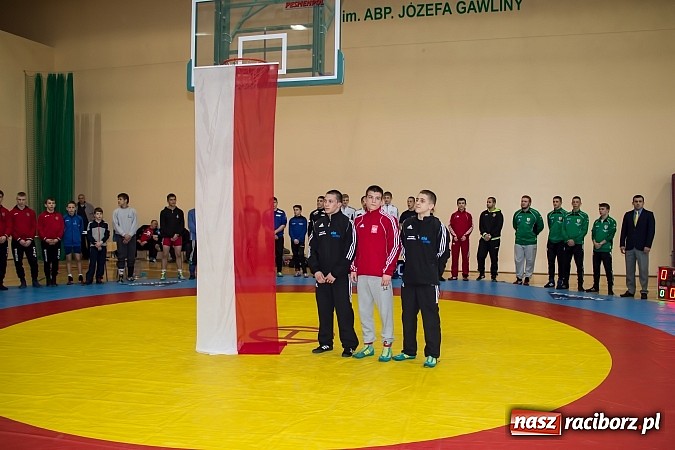 Zdjęcie w galerii na portalu naszraciborz.pl: Mocny akcent Dębu na zakończenie sezonu  wiadomości z regionu