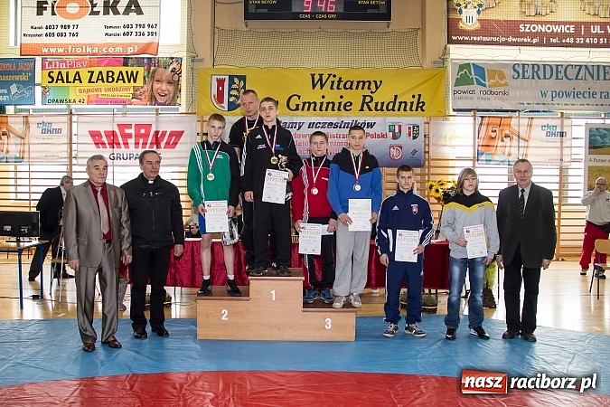 Zdjęcie w galerii na portalu naszraciborz.pl: Mocny akcent Dębu na zakończenie sezonu  wiadomości z regionu