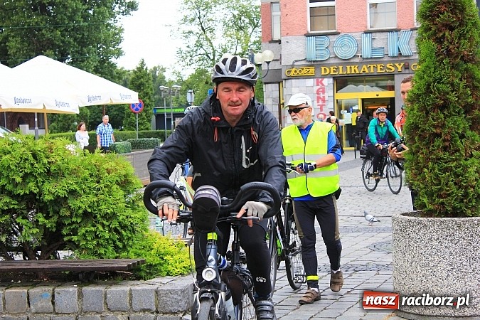 Zdjęcie w galerii na portalu naszraciborz.pl: 3500 km w 45 dni. Ruszył XVI Rajd Rowerowy Środowisk Trzeźwościowych wiadomości z regionu