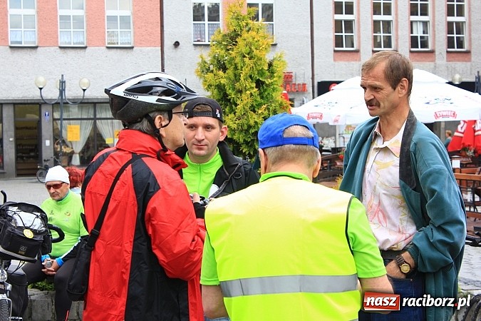 Zdjęcie w galerii na portalu naszraciborz.pl: 3500 km w 45 dni. Ruszył XVI Rajd Rowerowy Środowisk Trzeźwościowych wiadomości z regionu