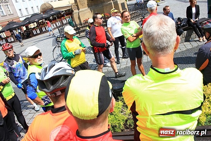 Zdjęcie w galerii na portalu naszraciborz.pl: 3500 km w 45 dni. Ruszył XVI Rajd Rowerowy Środowisk Trzeźwościowych wiadomości z regionu