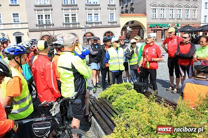 Zdjęcie w galerii na portalu naszraciborz.pl: 3500 km w 45 dni. Ruszył XVI Rajd Rowerowy Środowisk Trzeźwościowych wiadomości z regionu