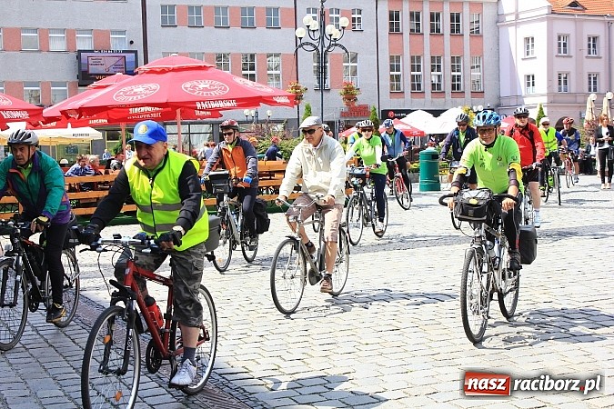 Zdjęcie w galerii na portalu naszraciborz.pl: 3500 km w 45 dni. Ruszył XVI Rajd Rowerowy Środowisk Trzeźwościowych wiadomości z regionu