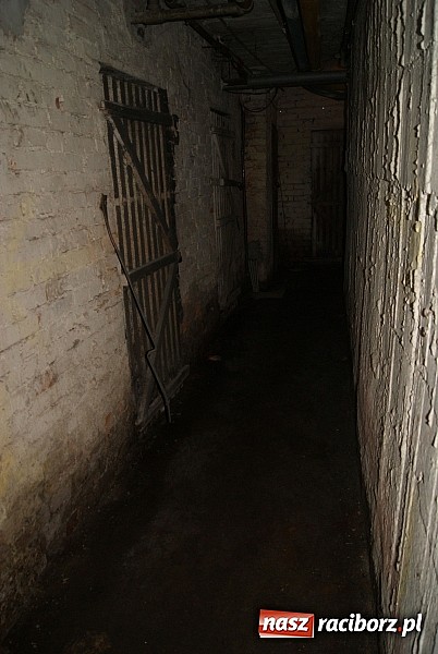 Zdjęcie w galerii na portalu naszraciborz.pl: Problem z piwnicami na Opawskiej... wiadomości z regionu