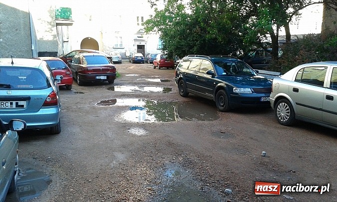 Zdjęcie w galerii na portalu naszraciborz.pl: Nie parkujmy sobie na złość – apel raciborzanina wiadomości z regionu