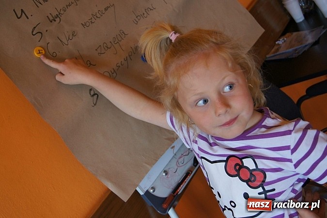 Zdjęcie w galerii na portalu naszraciborz.pl: W Nędzy ruszył Uniwersytet Małolata wiadomości z regionu