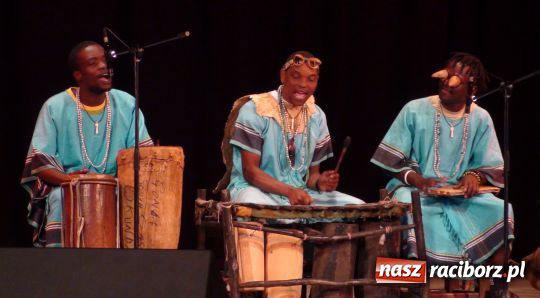 Zdjęcie w galerii na portalu naszraciborz.pl: Granie NA BYLE CZYM wiadomości z regionu