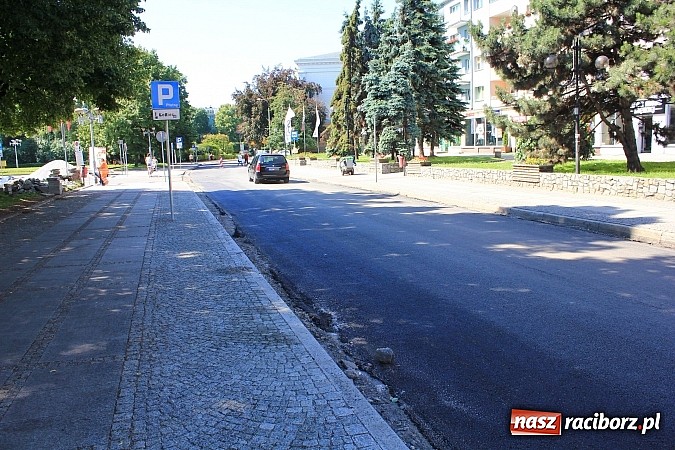 Zdjęcie w galerii na portalu naszraciborz.pl: Prace na ulicy Nowej idą pełną parą wiadomości z regionu