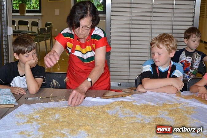 Zdjęcie w galerii na portalu naszraciborz.pl: Wakacyjna kuchnia babci w Tworkowie wiadomości z regionu