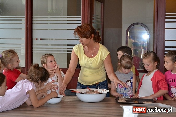 Zdjęcie w galerii na portalu naszraciborz.pl: Wakacyjna kuchnia babci w Tworkowie wiadomości z regionu