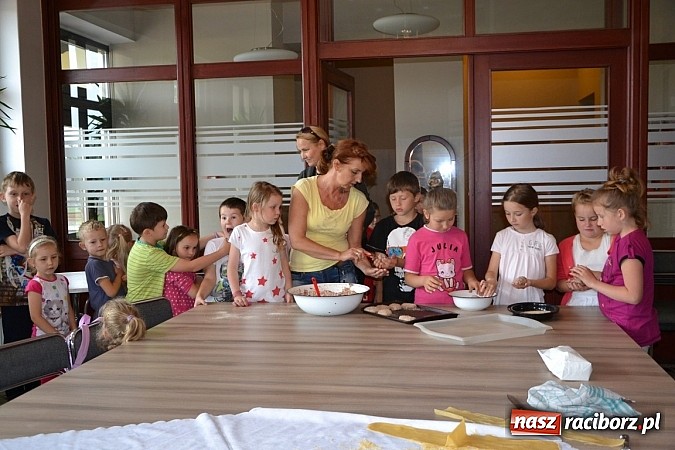 Zdjęcie w galerii na portalu naszraciborz.pl: Wakacyjna kuchnia babci w Tworkowie wiadomości z regionu