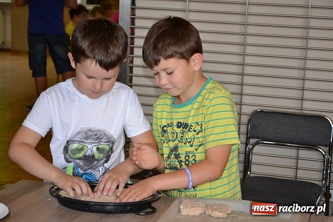 Zdjęcie w galerii na portalu naszraciborz.pl: Wakacyjna kuchnia babci w Tworkowie wiadomości z regionu