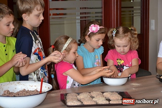 Zdjęcie w galerii na portalu naszraciborz.pl: Wakacyjna kuchnia babci w Tworkowie wiadomości z regionu
