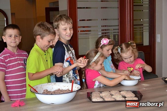Zdjęcie w galerii na portalu naszraciborz.pl: Wakacyjna kuchnia babci w Tworkowie wiadomości z regionu