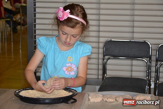 Zdjęcie w galerii na portalu naszraciborz.pl: Wakacyjna kuchnia babci w Tworkowie wiadomości z regionu