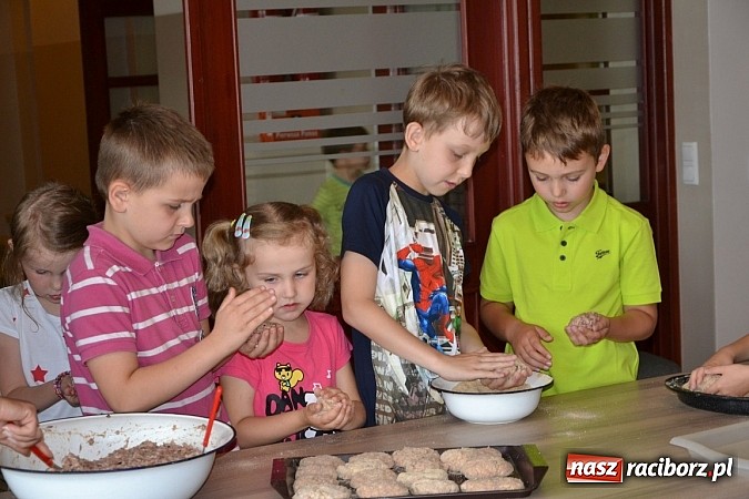 Zdjęcie w galerii na portalu naszraciborz.pl: Wakacyjna kuchnia babci w Tworkowie wiadomości z regionu