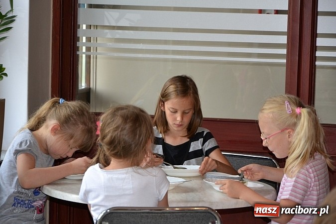 Zdjęcie w galerii na portalu naszraciborz.pl: Wakacyjna kuchnia babci w Tworkowie wiadomości z regionu