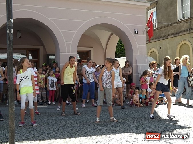 Zdjęcie w galerii na portalu naszraciborz.pl: Zakończenie warsztatów tanecznych z RCK wiadomości z regionu