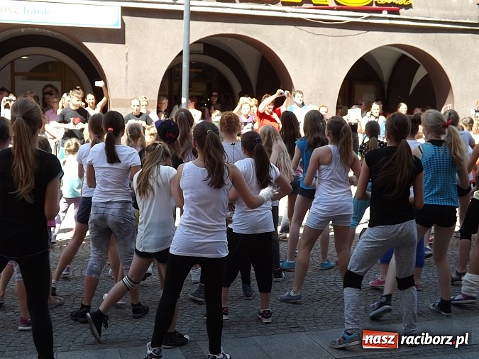 Zdjęcie w galerii na portalu naszraciborz.pl: Zakończenie warsztatów tanecznych z RCK wiadomości z regionu