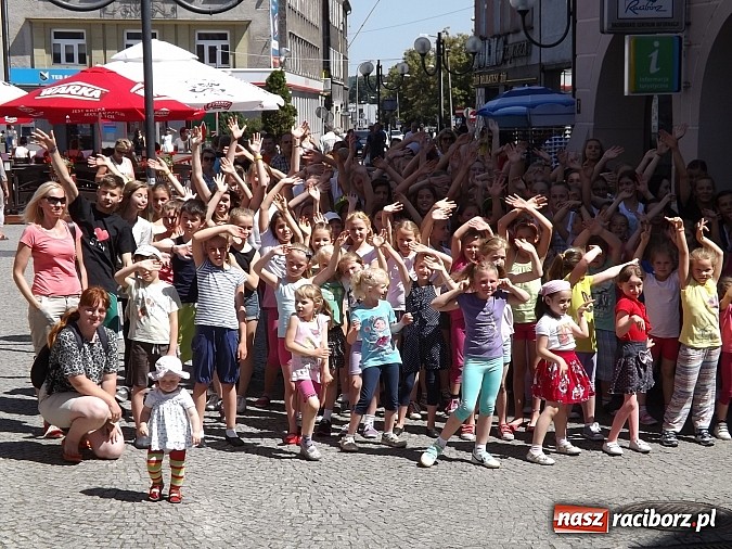 Zdjęcie w galerii na portalu naszraciborz.pl: Zakończenie warsztatów tanecznych z RCK wiadomości z regionu