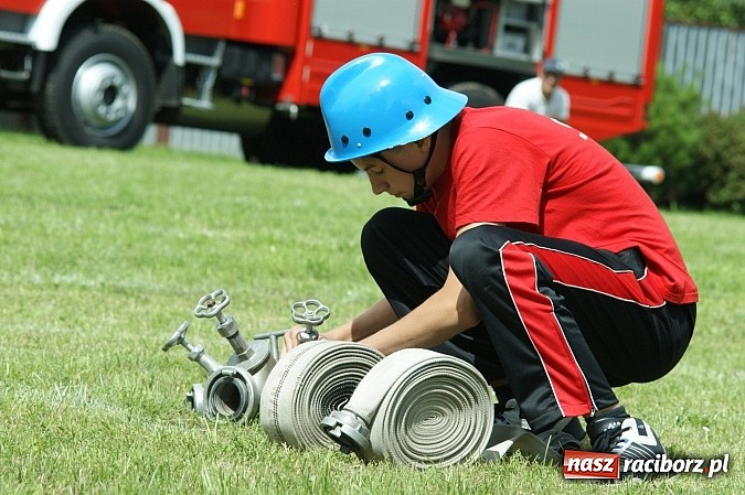 Zdjęcie w galerii na portalu naszraciborz.pl: Polskie i czeskie młodzieżowe drużyny strażackie rywalizowały w Krzyżanowicach wiadomości z regionu