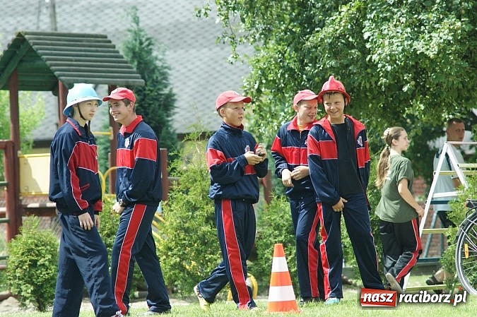 Zdjęcie w galerii na portalu naszraciborz.pl: Polskie i czeskie młodzieżowe drużyny strażackie rywalizowały w Krzyżanowicach wiadomości z regionu