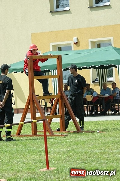 Zdjęcie w galerii na portalu naszraciborz.pl: Polskie i czeskie młodzieżowe drużyny strażackie rywalizowały w Krzyżanowicach wiadomości z regionu