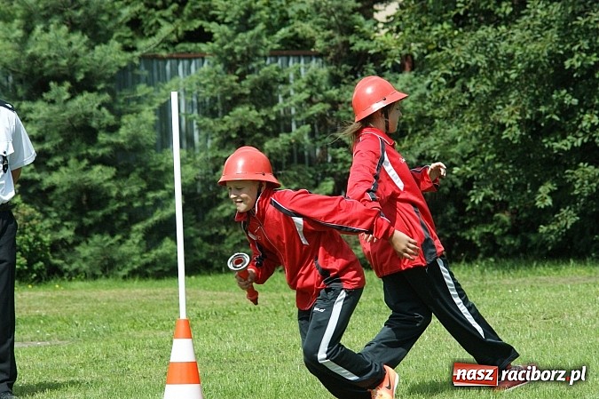 Zdjęcie w galerii na portalu naszraciborz.pl: Polskie i czeskie młodzieżowe drużyny strażackie rywalizowały w Krzyżanowicach wiadomości z regionu