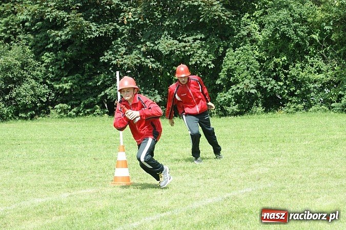 Zdjęcie w galerii na portalu naszraciborz.pl: Polskie i czeskie młodzieżowe drużyny strażackie rywalizowały w Krzyżanowicach wiadomości z regionu