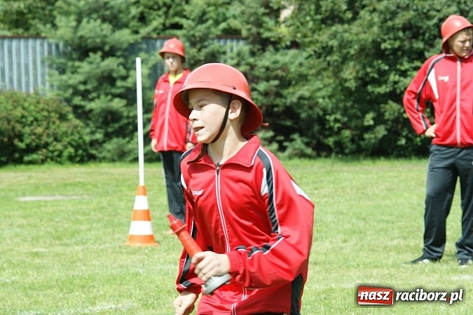 Zdjęcie w galerii na portalu naszraciborz.pl: Polskie i czeskie młodzieżowe drużyny strażackie rywalizowały w Krzyżanowicach wiadomości z regionu