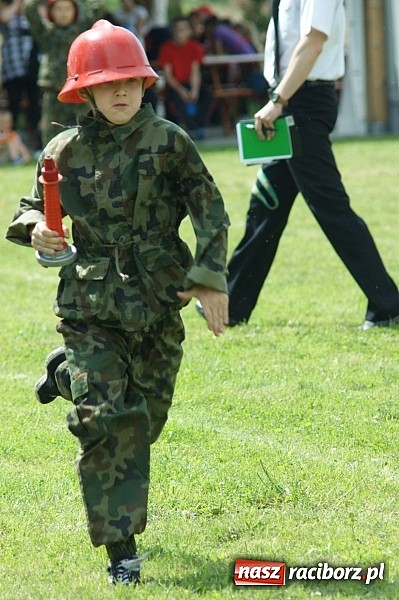 Zdjęcie w galerii na portalu naszraciborz.pl: Polskie i czeskie młodzieżowe drużyny strażackie rywalizowały w Krzyżanowicach wiadomości z regionu