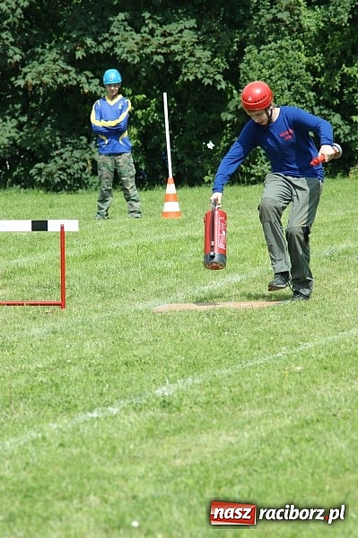 Zdjęcie w galerii na portalu naszraciborz.pl: Polskie i czeskie młodzieżowe drużyny strażackie rywalizowały w Krzyżanowicach wiadomości z regionu