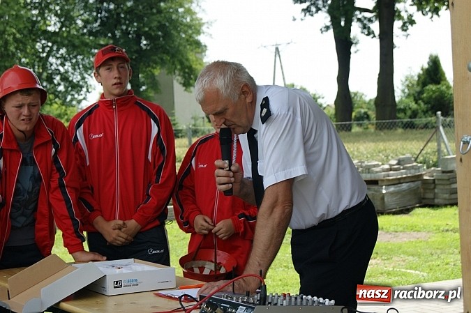 Zdjęcie w galerii na portalu naszraciborz.pl: Polskie i czeskie młodzieżowe drużyny strażackie rywalizowały w Krzyżanowicach wiadomości z regionu