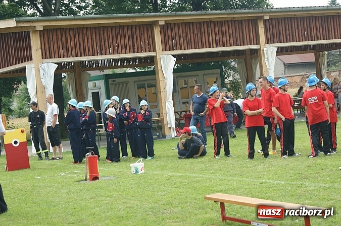 Zdjęcie w galerii na portalu naszraciborz.pl: Polskie i czeskie młodzieżowe drużyny strażackie rywalizowały w Krzyżanowicach wiadomości z regionu