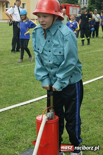 Zdjęcie w galerii na portalu naszraciborz.pl: Polskie i czeskie młodzieżowe drużyny strażackie rywalizowały w Krzyżanowicach wiadomości z regionu