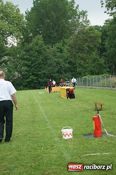 Zdjęcie w galerii na portalu naszraciborz.pl: Polskie i czeskie młodzieżowe drużyny strażackie rywalizowały w Krzyżanowicach wiadomości z regionu