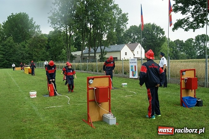 Zdjęcie w galerii na portalu naszraciborz.pl: Polskie i czeskie młodzieżowe drużyny strażackie rywalizowały w Krzyżanowicach wiadomości z regionu