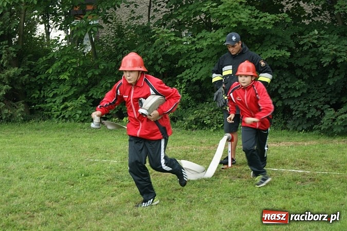Zdjęcie w galerii na portalu naszraciborz.pl: Polskie i czeskie młodzieżowe drużyny strażackie rywalizowały w Krzyżanowicach wiadomości z regionu