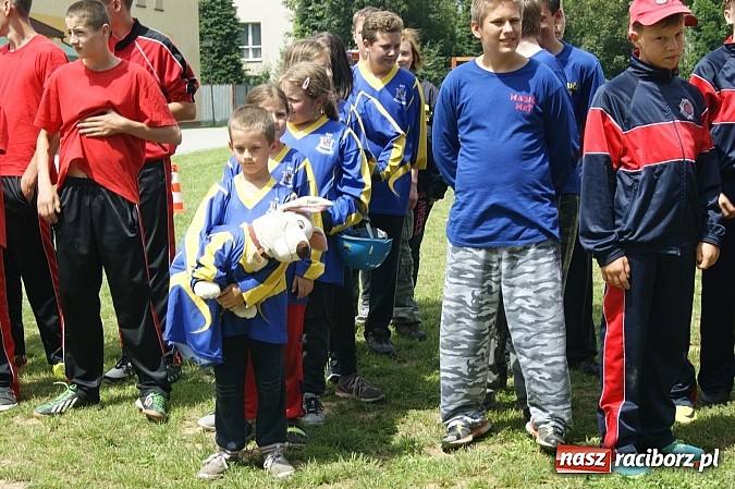 Zdjęcie w galerii na portalu naszraciborz.pl: Polskie i czeskie młodzieżowe drużyny strażackie rywalizowały w Krzyżanowicach wiadomości z regionu
