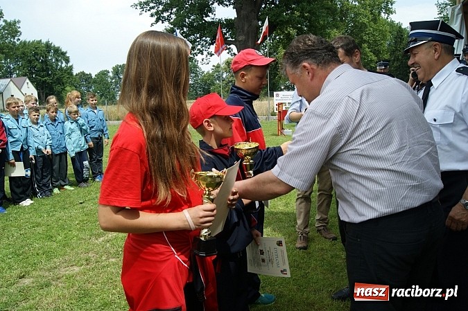 Zdjęcie w galerii na portalu naszraciborz.pl: Polskie i czeskie młodzieżowe drużyny strażackie rywalizowały w Krzyżanowicach wiadomości z regionu