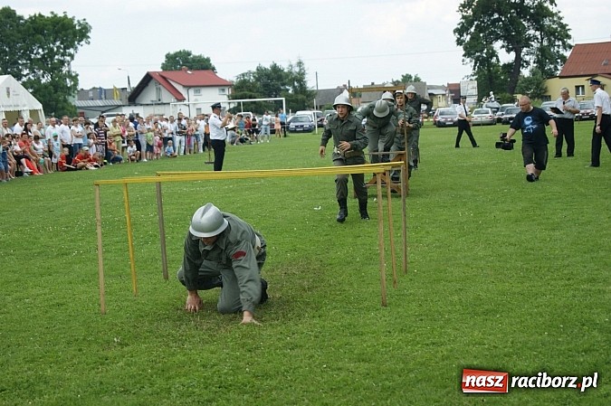 Zdjęcie w galerii na portalu naszraciborz.pl: Sikawki jak za starych dobrych lat - wideo wiadomości z regionu