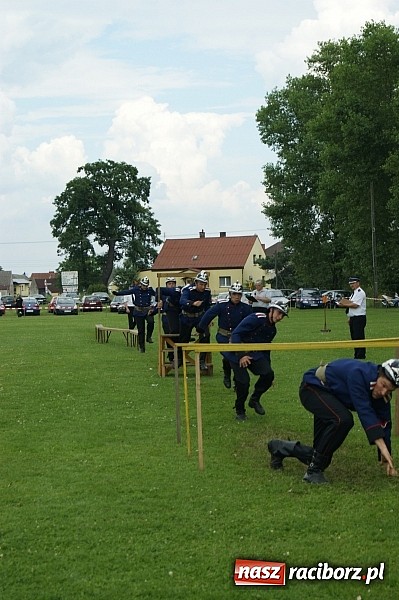 Zdjęcie w galerii na portalu naszraciborz.pl: Sikawki jak za starych dobrych lat - wideo wiadomości z regionu