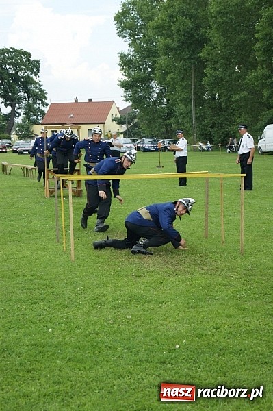 Zdjęcie w galerii na portalu naszraciborz.pl: Sikawki jak za starych dobrych lat - wideo wiadomości z regionu